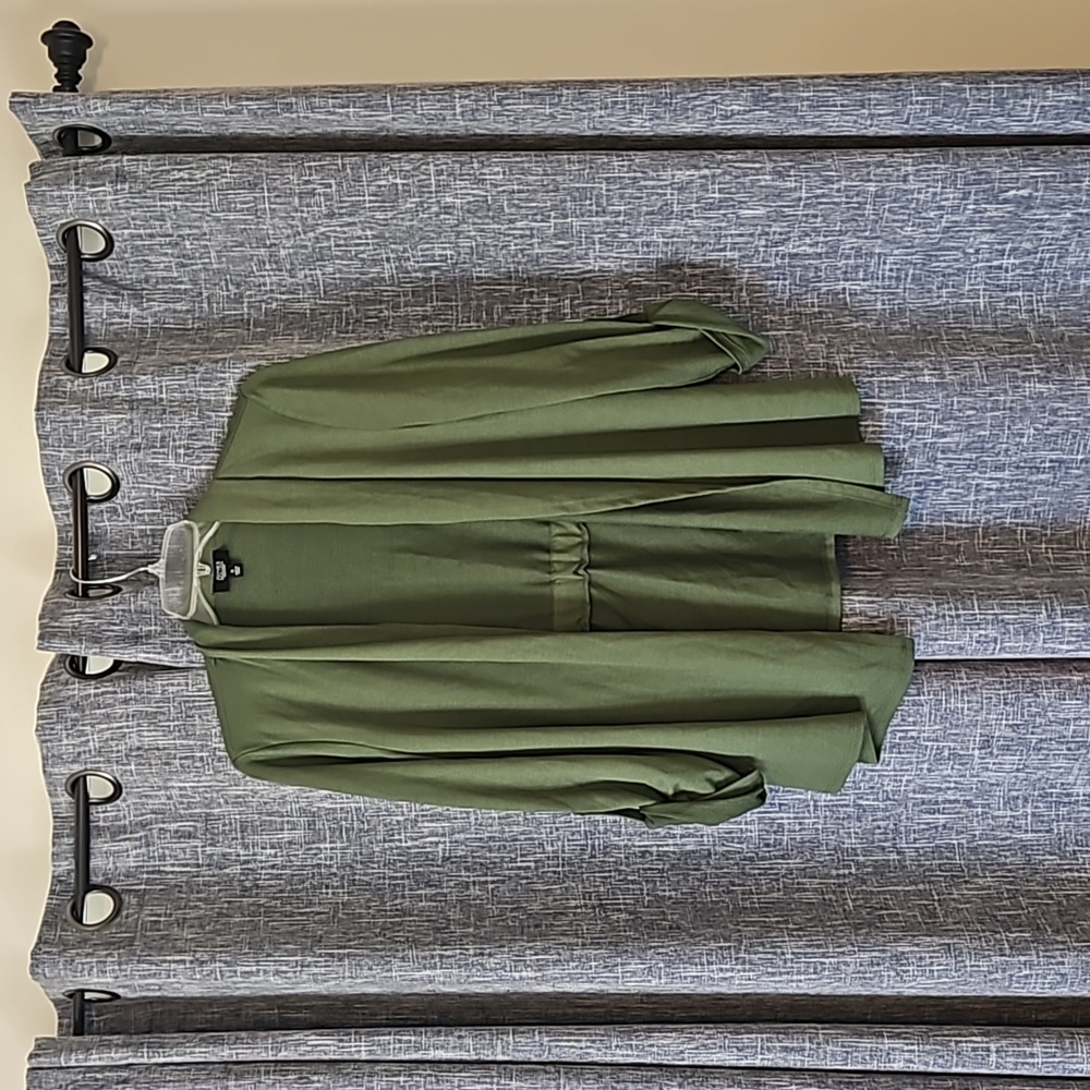 Green Open front cardigan